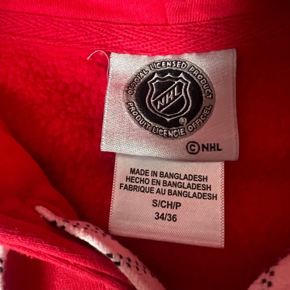 NHL Chicago Blackhawks Lace Up Hoodie Red Mens Small Embroidered Logo Sweatshirt - Picture 9 of 10